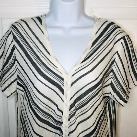 STARKx Short Sleeve Cotton Tie Knot Gauze Top V-Neck Stripe White Grey S - Picture 3 of 10